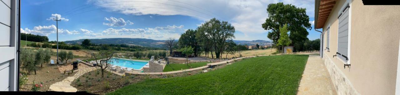 Appartamento Dell Agriturismo Pane E Olio Todi Kültér fotó