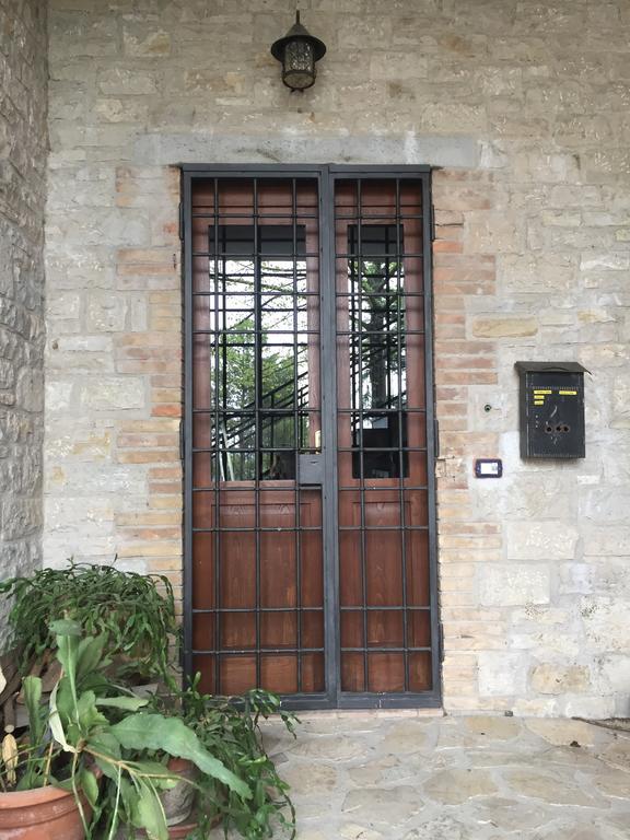 Appartamento Dell Agriturismo Pane E Olio Todi Kültér fotó